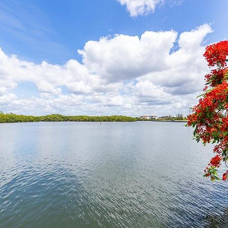 The Blue Lagoon Раскін Екстер'єр фото