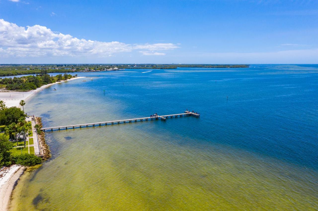 The Blue Lagoon Раскін Екстер'єр фото
